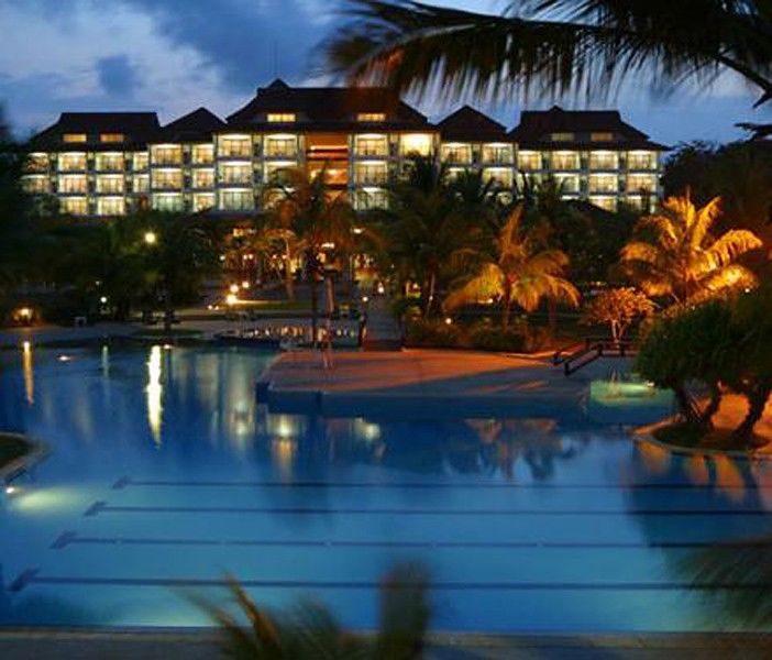 Sand & Sandals Desaru Beach Resort & Spa מראה חיצוני תמונה The Westin Resort & Villas, Nusa Dua
