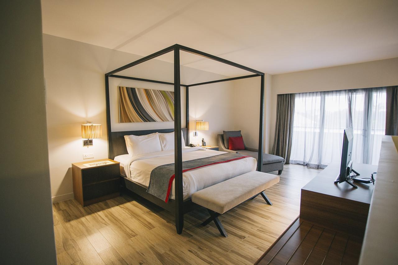 Sand & Sandals Desaru Beach Resort & Spa מראה חיצוני תמונה A bedroom at the hotel