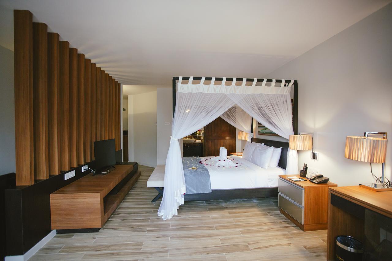 Sand & Sandals Desaru Beach Resort & Spa מראה חיצוני תמונה Deluxe Room