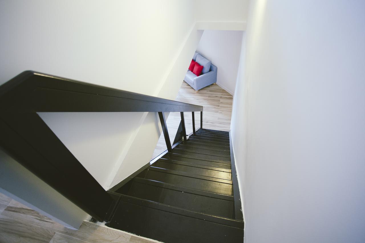 Sand & Sandals Desaru Beach Resort & Spa מראה חיצוני תמונה A staircase