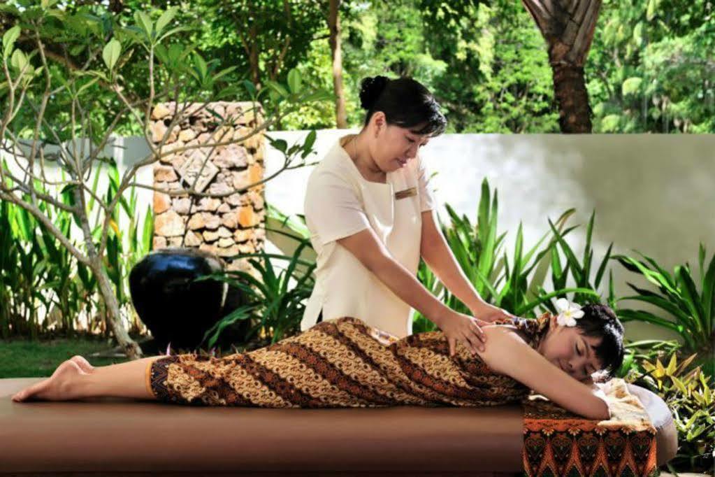 Sand & Sandals Desaru Beach Resort & Spa מראה חיצוני תמונה Thai massage